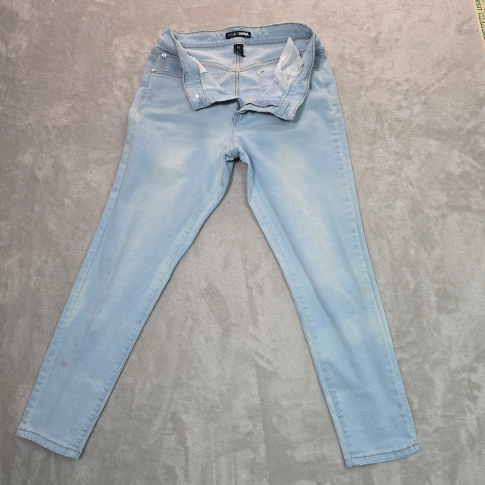 Fashion Nova Womens Light Wash High Rise Skinny Jeans Size 13 Stretch Denim